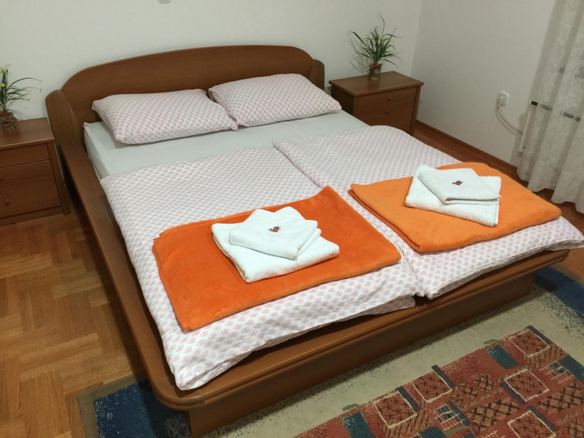 Guest House Seperic Ястребарско Экстерьер фото